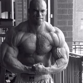 One of the top publications of @kevinlevrone which has 16.3K likes and 282 comments