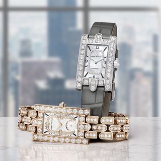 One of the top publications of @harrywinston which has 3.1K likes and 36 comments