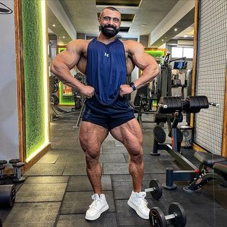 One of the top publications of @ifbb_ahmed_shams which has 492 likes and 0 comments