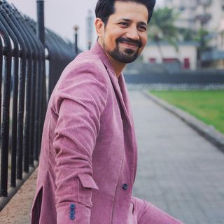 One of the top publications of @sumeetvyas which has 11K likes and 50 comments