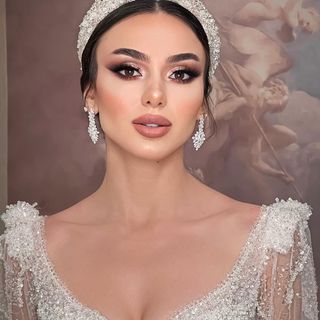 One of the top publications of @edademirbas_beauty_studio which has 210 likes and 0 comments