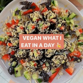 One of the top publications of @veganhollyg which has 2.9K likes and 32 comments