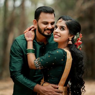 One of the top publications of @varnam_weddingmedia which has 164 likes and 7 comments