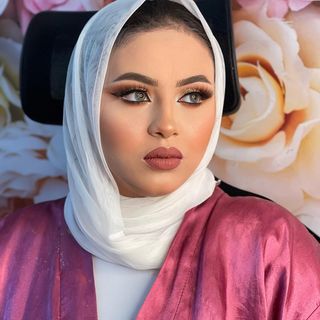 One of the top publications of @bosysalama_makeupartist which has 14 likes and 0 comments