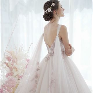One of the top publications of @digiobridal which has 355 likes and 0 comments