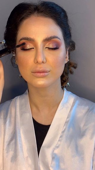 One of the top publications of @raghad_makeup_ which has 1K likes and 86 comments