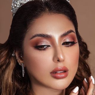 One of the top publications of @raghad_makeup_ which has 107 likes and 6 comments