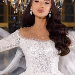 One of the top publications of @shafagnovruz_bridaldresses which has 23 likes and 2 comments