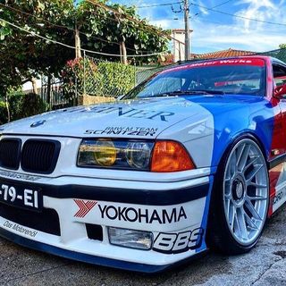 One of the top publications of @e36_owners which has 8.5K likes and 17 comments
