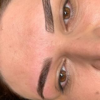 One of the top publications of @microblading_ceyhun which has 38 likes and 6 comments