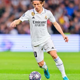 One of the top publications of @lukamodric.love which has 2.9K likes and 10 comments