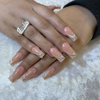 One of the top publications of @nails_by_.erika which has 38 likes and 0 comments