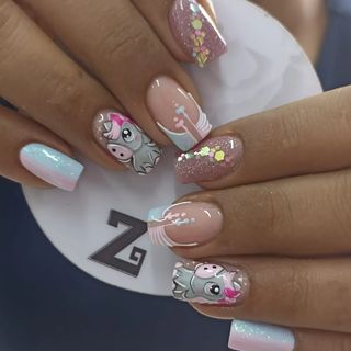 One of the top publications of @zulma_galan_nails which has 155 likes and 1 comments