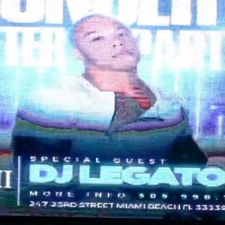 One of the top publications of @djlegato which has 35.7K likes and 207 comments