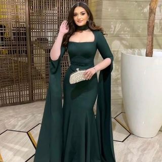 One of the top publications of @samahmahrancouture which has 14.9K likes and 8 comments