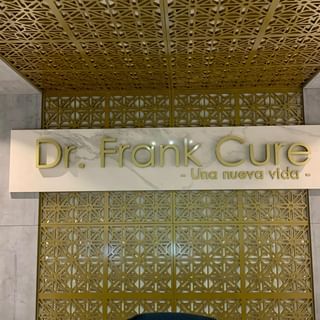 One of the top publications of @drfrankcure which has 507 likes and 10 comments