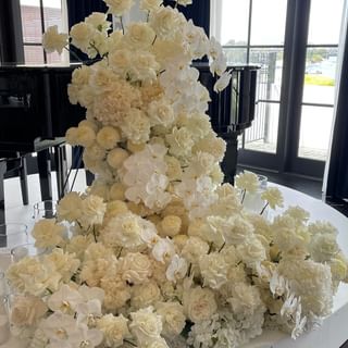 One of the top publications of @vesnagrasso_floraleventdesign which has 112 likes and 4 comments