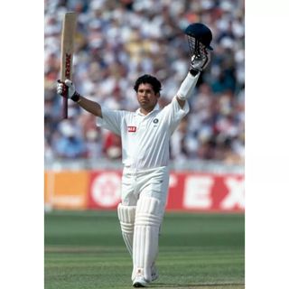 One of the top publications of @sachin_tendulkar_big_fanclub which has 212 likes and 1 comments