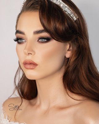 One of the top publications of @sara_mirsa_makeup which has 2K likes and 437 comments