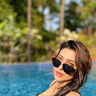 One of the top publications of @bsonarika which has 150.5K likes and 1.1K comments