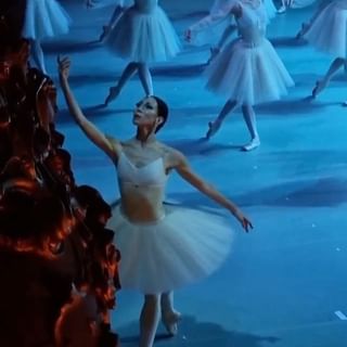 One of the top publications of @mariinsky_ballet_video which has 1.8K likes and 19 comments