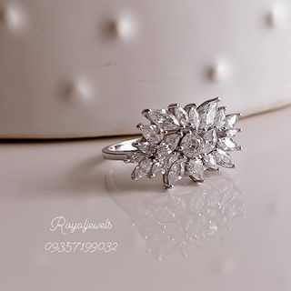 One of the top publications of @royaljewels.ir which has 896 likes and 31 comments