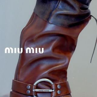 One of the top publications of @miumiu which has 4.1K likes and 26 comments
