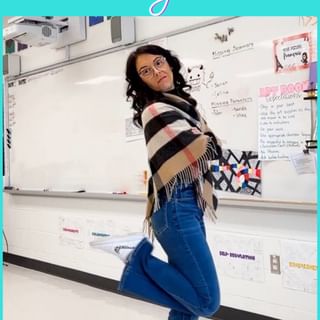 One of the top publications of @the.crafty.teacher which has 166 likes and 38 comments