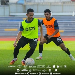 One of the top publications of @faiz_subri13 which has 951 likes and 36 comments