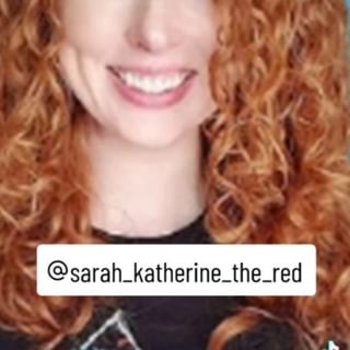 One of the top publications of @sarah_katherine_the_red which has 143 likes and 3 comments