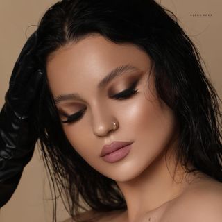 One of the top publications of @fjollaahmeti_makeup which has 42 likes and 2 comments