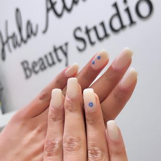 One of the top publications of @hala.alalami.beauty.studio which has 9 likes and 2 comments