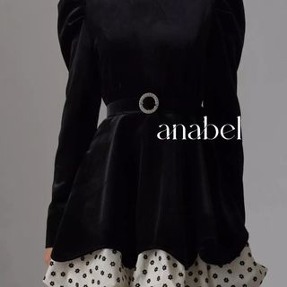 One of the top publications of @anabelfashion_ which has 80 likes and 3 comments