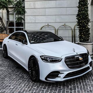 One of the top publications of @amg_benz which has 2.6K likes and 5 comments