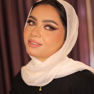 One of the top publications of @yasmine.abdallah.mua which has 60 likes and 5 comments