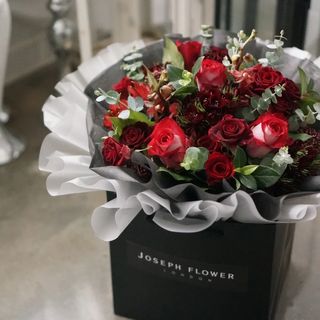 One of the top publications of @florist.joseph which has 836 likes and 0 comments