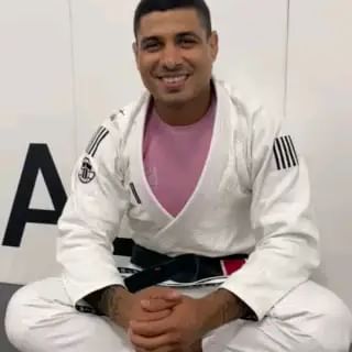One of the top publications of @jtorresbjj which has 161 likes and 1 comments