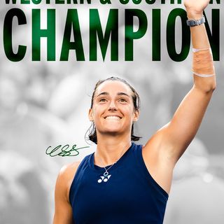 One of the top publications of @carogarcia which has 8K likes and 97 comments