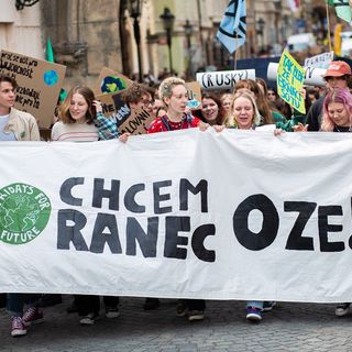 One of the top publications of @greenpeaceczech which has 834 likes and 0 comments