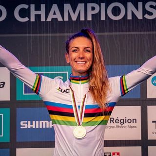 One of the top publications of @paulineferrandprevot which has 26.1K likes and 372 comments