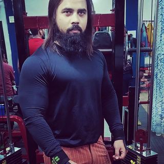 One of the top publications of @imran_khan_fitness_official which has 136 likes and 5 comments