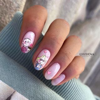 One of the top publications of @chudova_nailart which has 355 likes and 3 comments