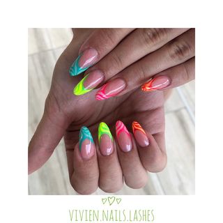 One of the top publications of @vivien.nails.lashes which has 9 likes and 0 comments