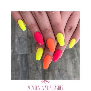 One of the top publications of @vivien.nails.lashes which has 5 likes and 0 comments