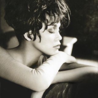 One of the top publications of @whitneyhouston_fanpage which has 973 likes and 13 comments