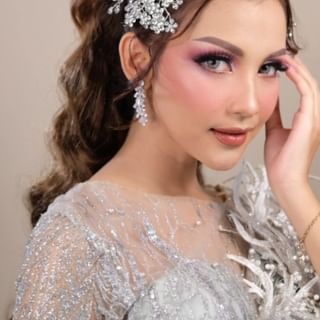 One of the top publications of @yohanes_soelarso_wedding which has 96 likes and 4 comments