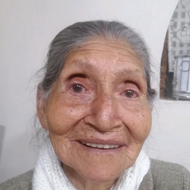 Profile avatar of mamalola1932